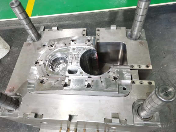 精密模具实拍